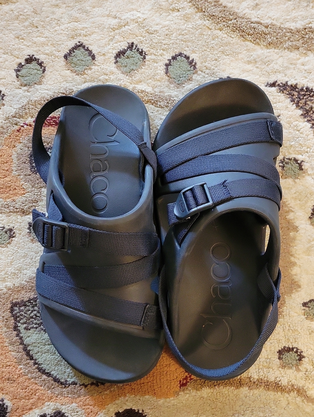 Chaco Navy Strappy Sport Sandals
